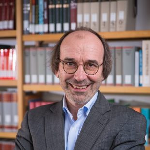 Dr. habil. Mathias Beer (Institut für donauschwäbische Geschichte und Landeskunde Tübingen)